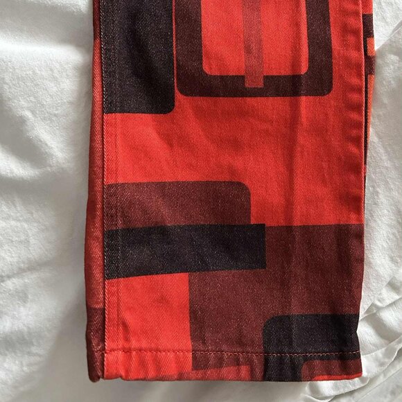 Jaded London Tomato-Red & Black Abstract Print Cotton Boyfriend Jeans – US 0 - Picture 5 of 7